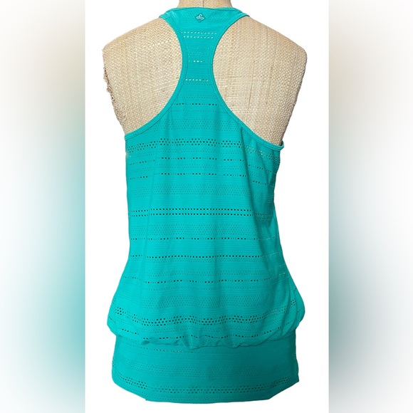 Prana jade green racer back long top. Women’s Large.from MEC - Picture 6 of 6